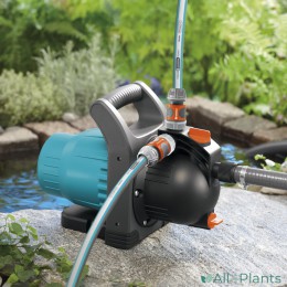 4078500170901-gardena-besproeiingspomp-3500-4-dubbele-aansluiting-voor-twee-sproeiers-of-tuinslangen